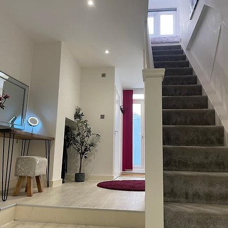 The Snap Pad Boutique Apartment Royal Tunbridge Wells Exterior foto