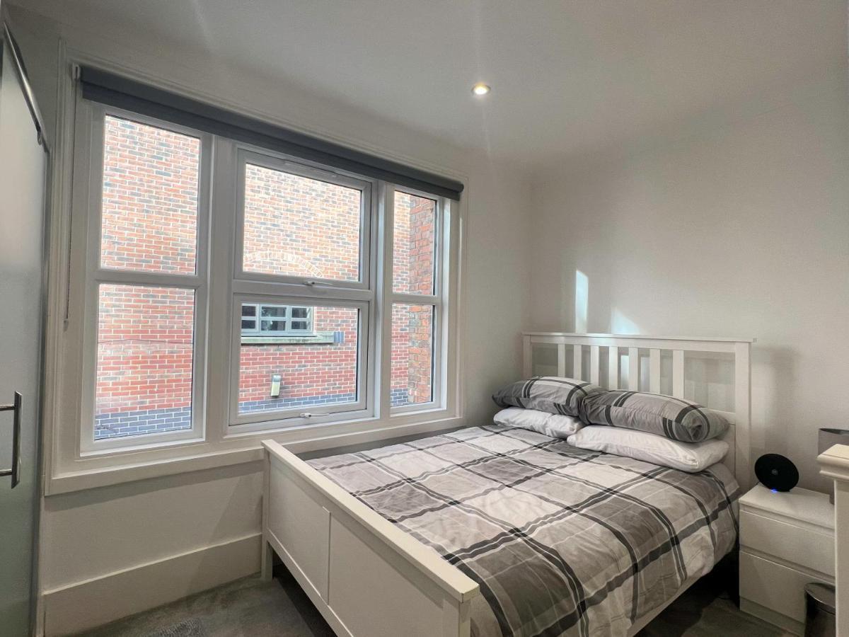 The Snap Pad Boutique Apartment Royal Tunbridge Wells Exterior foto
